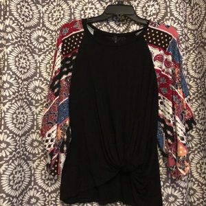 Flowy long sleeve shirt.